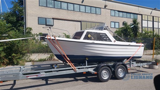 Vega Hurricane 499-80 Executive