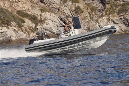 JB_Barracuda580-04