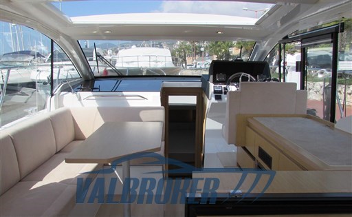Sealine 335  (5)