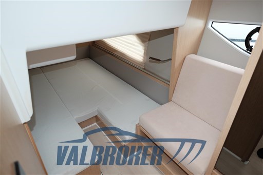 sealine 335 2021 foto giugno 2024 (55)