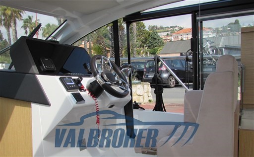 Sealine 335  (10)
