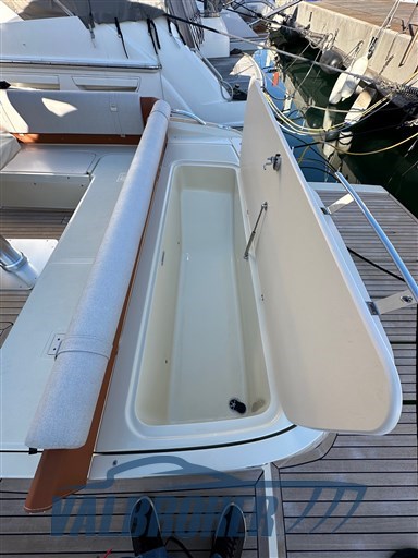 invictus 370 esterni (11)