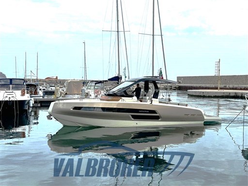 Invictus Gt370