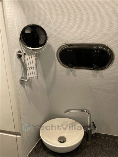 31nhy7oz96.jpg