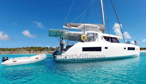 Robertson & Caine Leopard 45