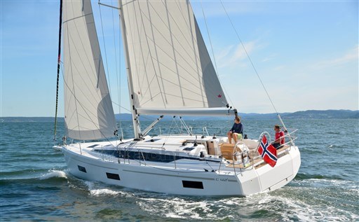 zd89t23ahz.jpg