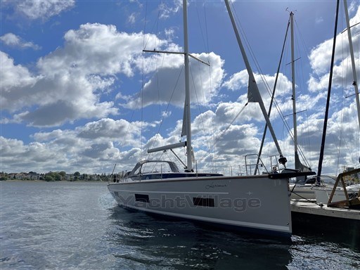 Bavaria C45 Style