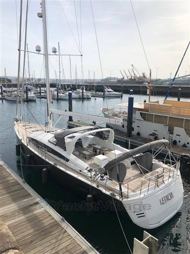 Jeanneau 64