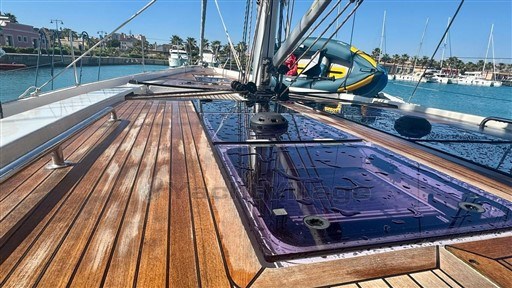 Hanse 575