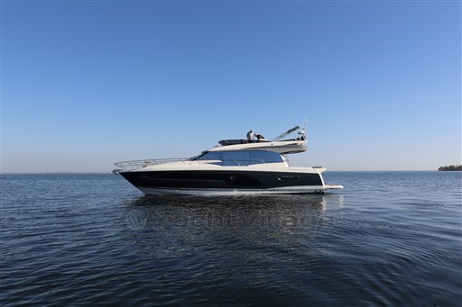 Prestige Yachts Prestige 590 Flybridge #64