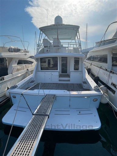 Bertram Yacht 630 Convertible