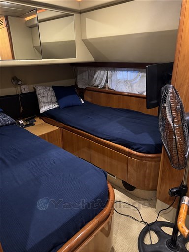 Ferretti 680 - 2002 (1).jpeg