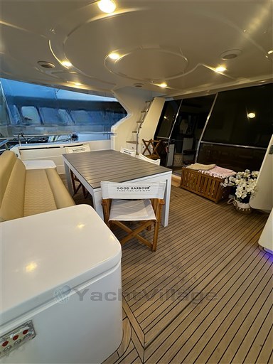 Ferretti 680 - 2002 (12).jpeg