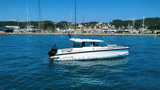 Axopar Boats Oy 29 Xc Cross Cabin