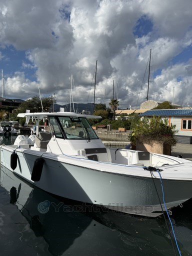 Bertram Yacht 34 Cc