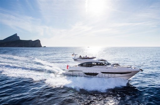 Princess Yachts S65