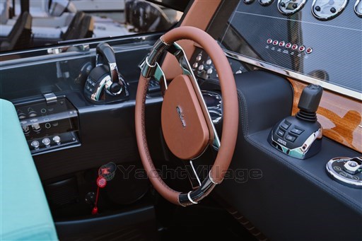 MENNYACHT_RIVA 38_RIVAMARE-0010