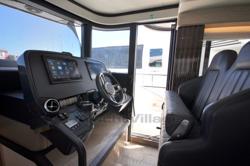 cbaf8_otljv_absolute_navetta_52_13_.jpg