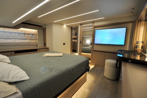 586c1_o9mz0_absolute_navetta_52_19_.jpg