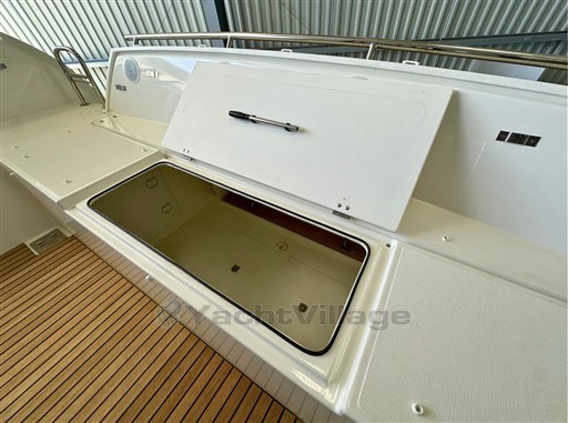4b59a_3kpnn_arri_re_du_bateau.jpg