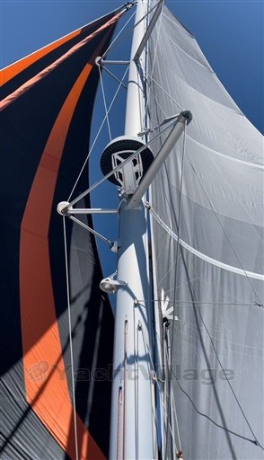 c7a12_kpmnc_catamaran_excess_11_cap_med_12.jpg