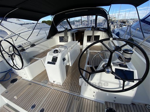 85963_zr7m7_sun_odyssey_410_2.jpg
