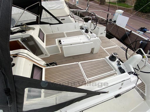 8092e_bmikw_8_sun_odyssey_490.jpg