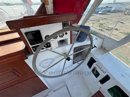 09e76_r6syf_voilier_alu_takini_reinke_super_11_cap_med_22.jpg
