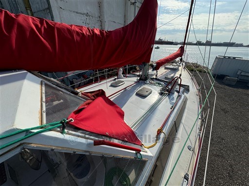 7e074_g26jf_voilier_alu_takini_reinke_super_11_cap_med_13.jpg