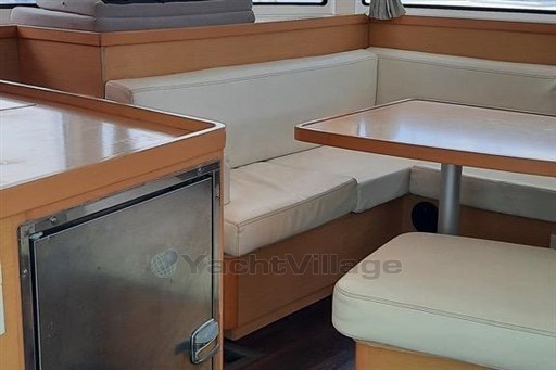 2c6ed_49218_2016-lagoon-42-sail-9722593-20250320110036996-1_xlarge.jpg
