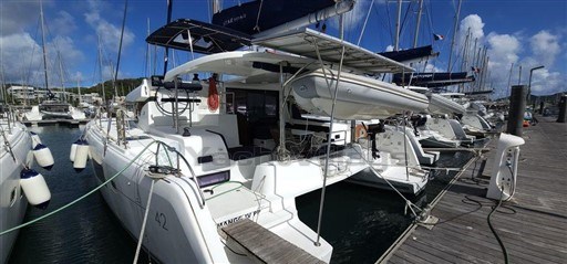 Lagoon 42