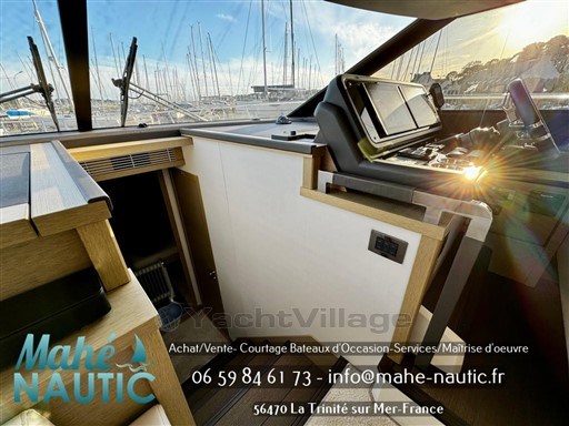 c9584_162f3_bateau_prestige-yachts-520-fly_9589407.jpg