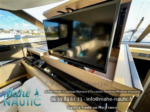 8b368_d4f84_bateau_prestige-yachts-520-fly_9589400.jpg