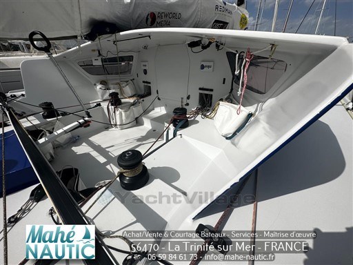 0d345_40656_bateau_jps-mach-404_9085554.jpg