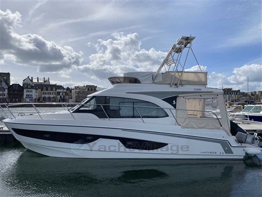Beneteau Antares 11 Ob Fly