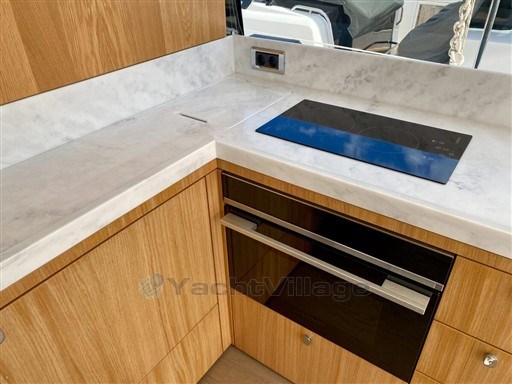 c1b90_asset_2_947_big.jpg