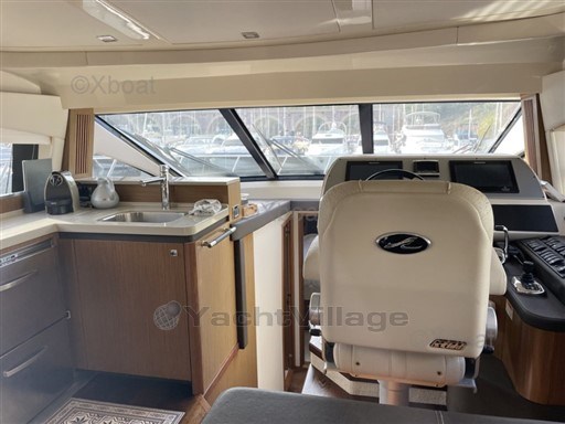 9d901_sea_ray_510_flybridge-10.jpg