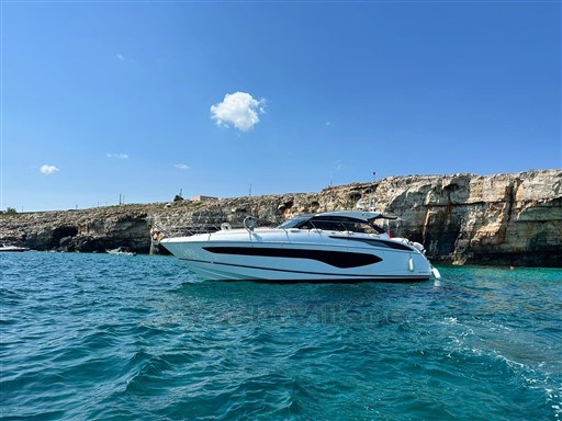 Princess Yachts V50