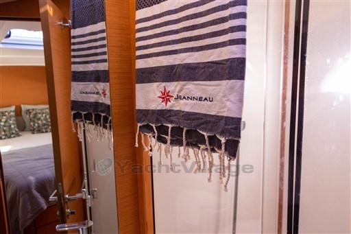 Jeanneau_Yachts_51_31_van_48.jpg