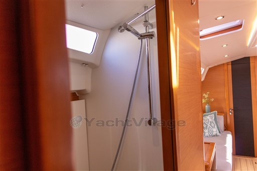 Jeanneau_Yachts_51_19_van_48.jpg