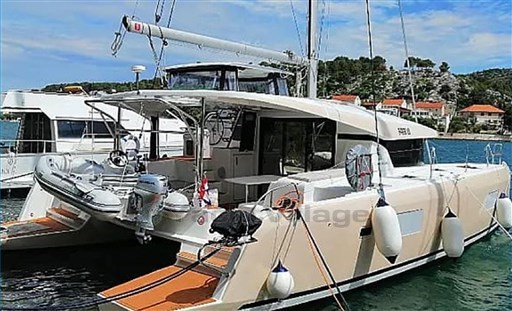 Lagoon 42