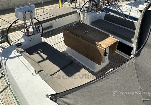 v2co7uy1sd.jpg