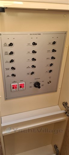 67xgwb963d.jpg