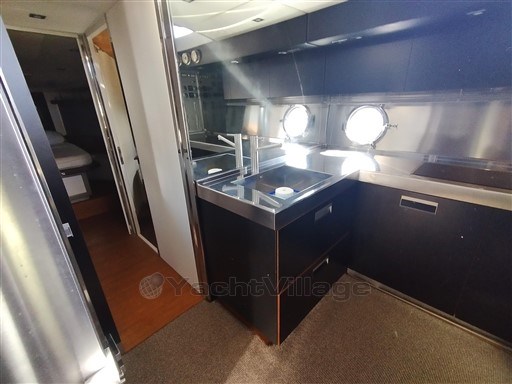 n38e9lhb97.jpg