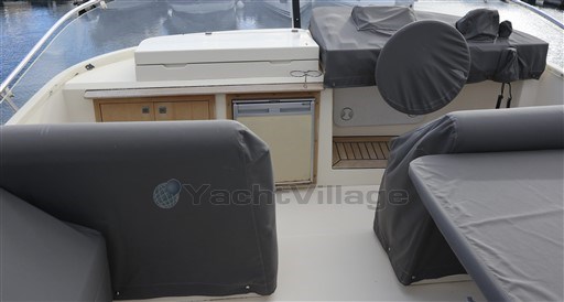mu81z3kwun.jpg
