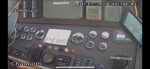 RIVIERA YACHT - ALASKA 50 - electronic