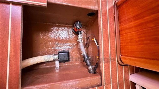 BAVARIA YACHTS - BAVARIA 42 - interiors
