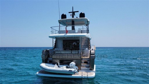 AZIMUT YACHTS - MAGELLANO 66 - exteriors