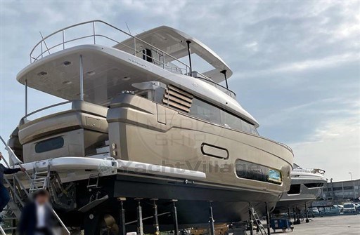 AZIMUT YACHTS - MAGELLANO 66 - exteriors