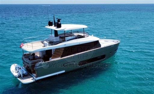 AZIMUT YACHTS - MAGELLANO 66 - exteriors